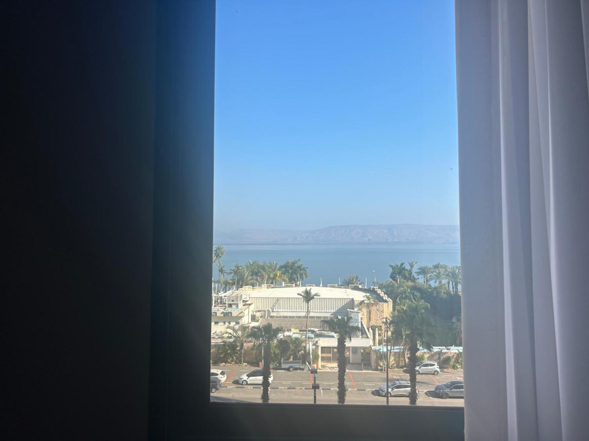 תכלת על הכינרת Light Blue On The Kinneret Lake ทิเบเรียส ภายนอก รูปภาพ